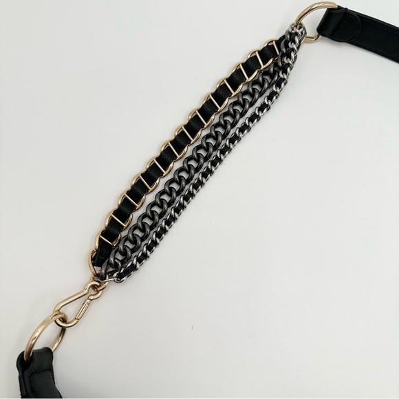 Marc Jacob’s The Eclipse Bag in Black - Picture 7 of 16